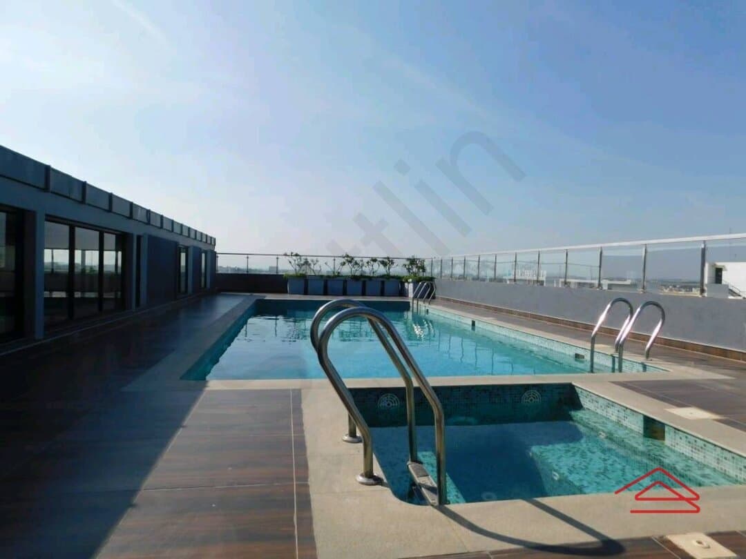 Project: SwimmingPool