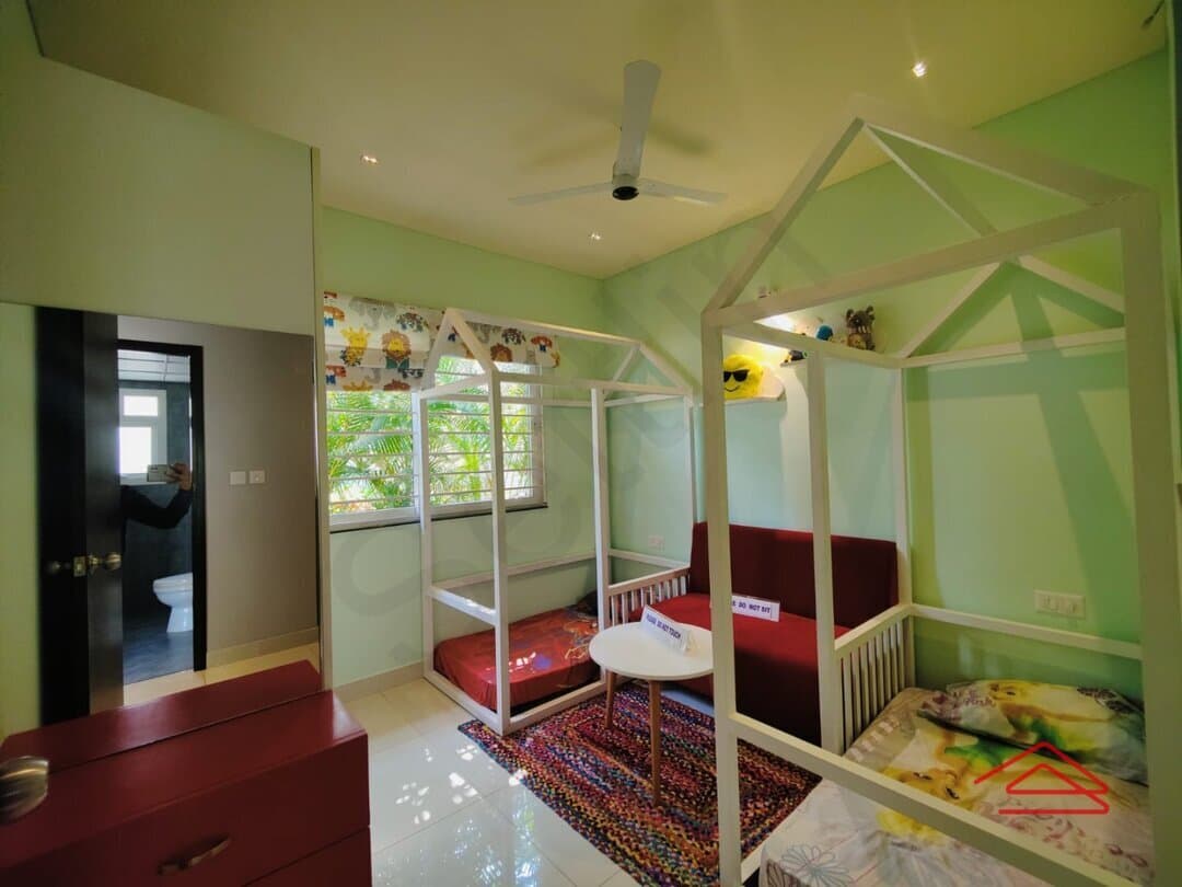 Model Flat Images