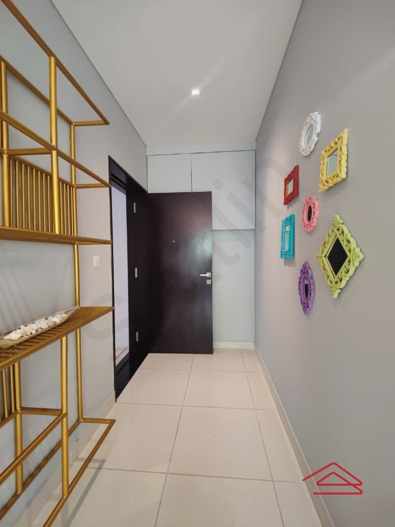 Model Flat Images