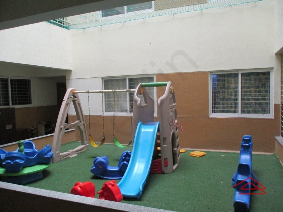 Project: KidsPlayArea