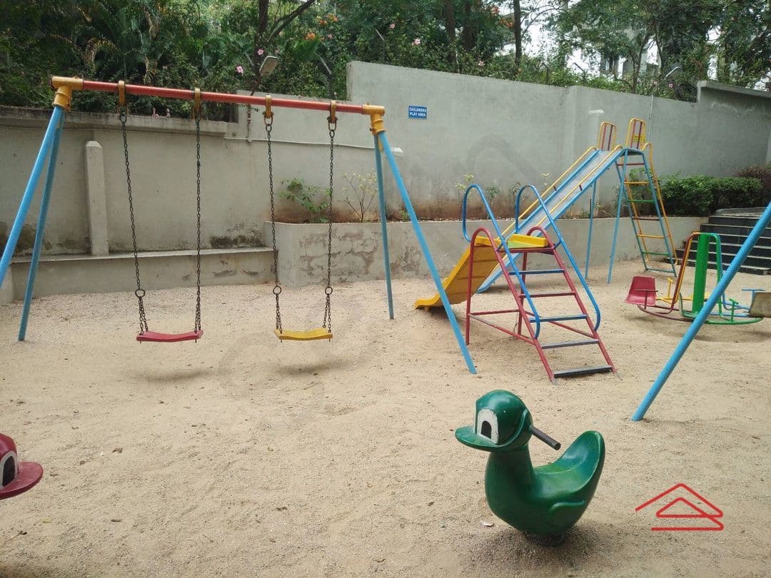 Project: KidsPlayArea