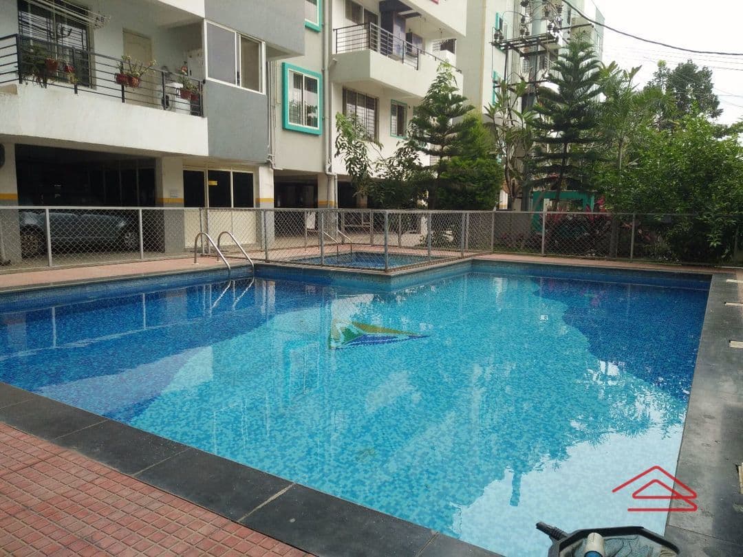 Project: SwimmingPool