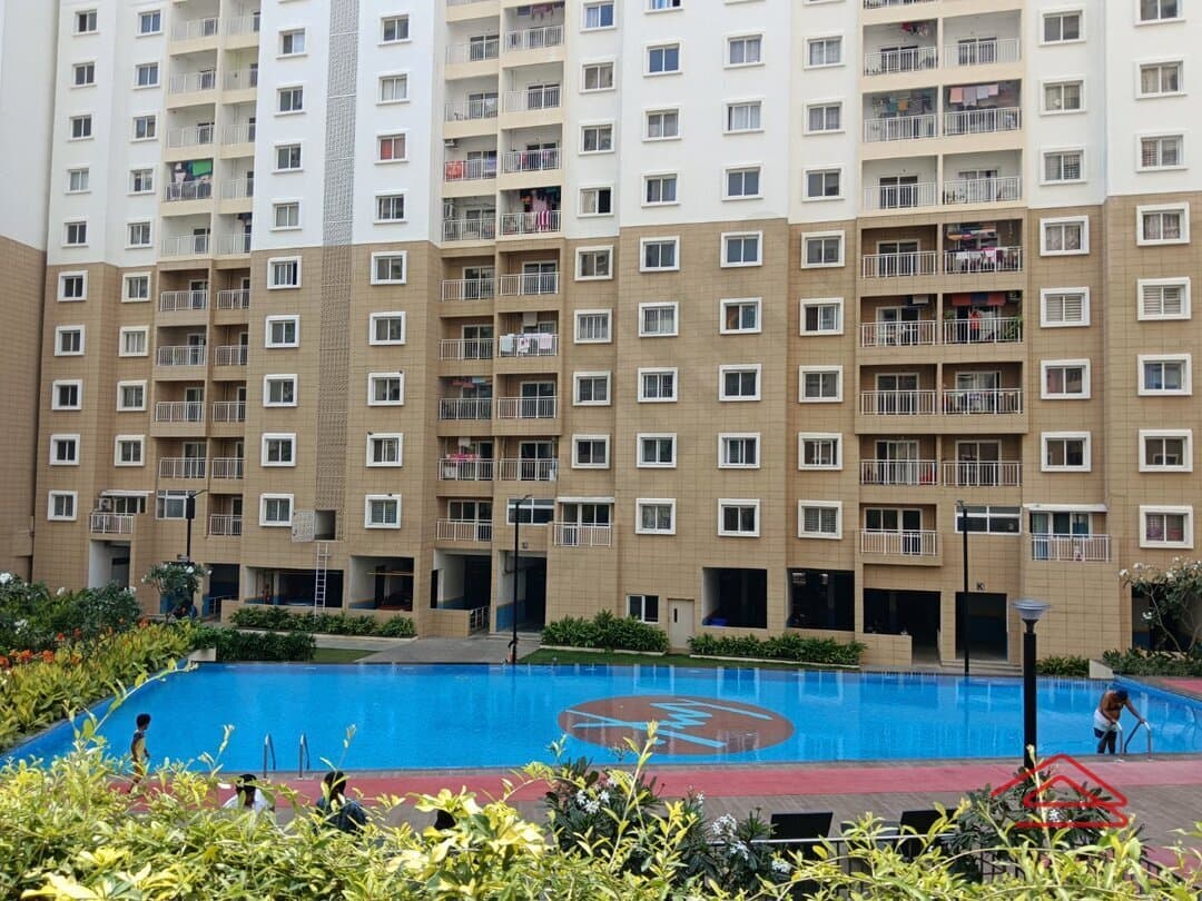 Project: SwimmingPool