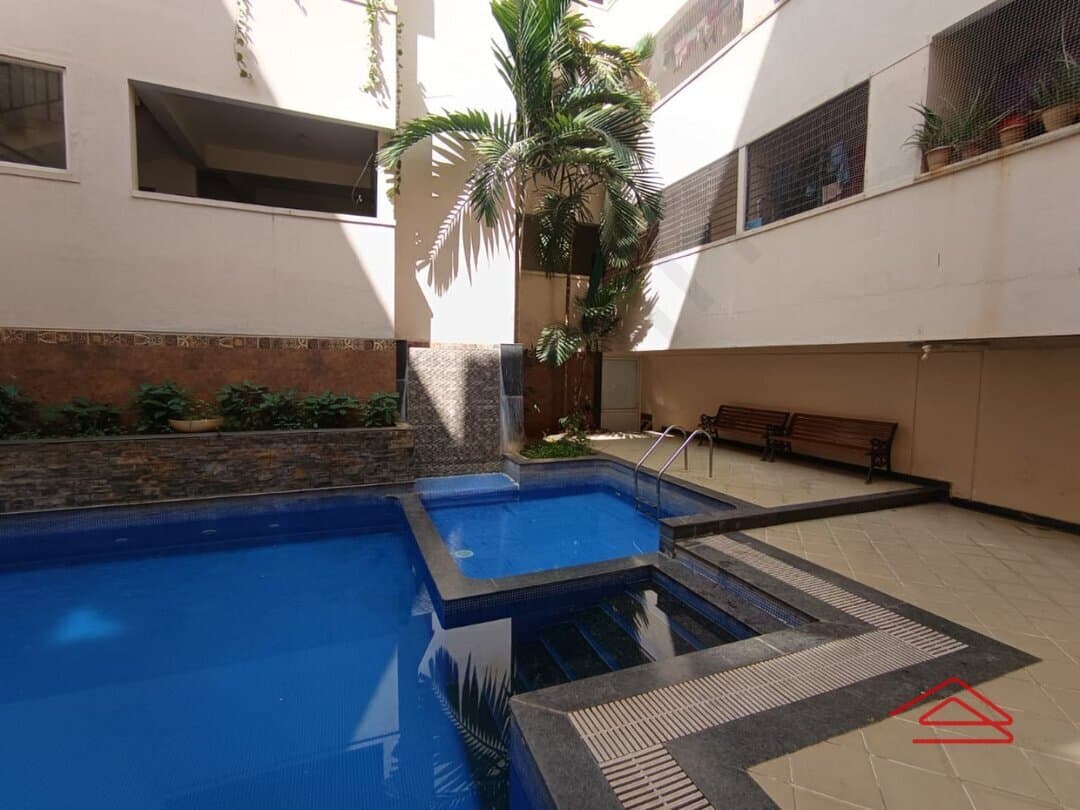 Project: Swimmingpool