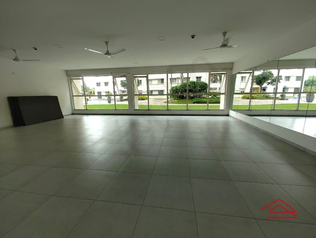 Project: PartyHall