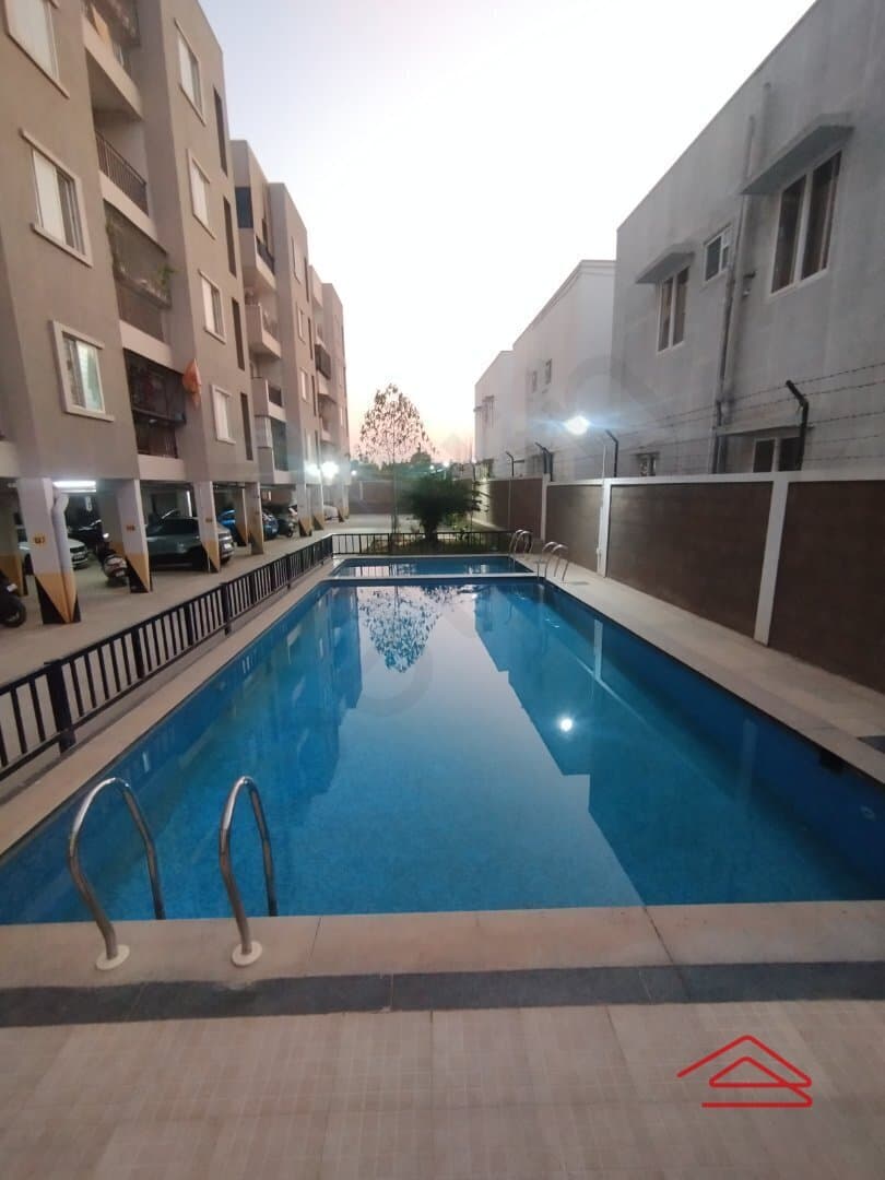 Project: SwimmingPool