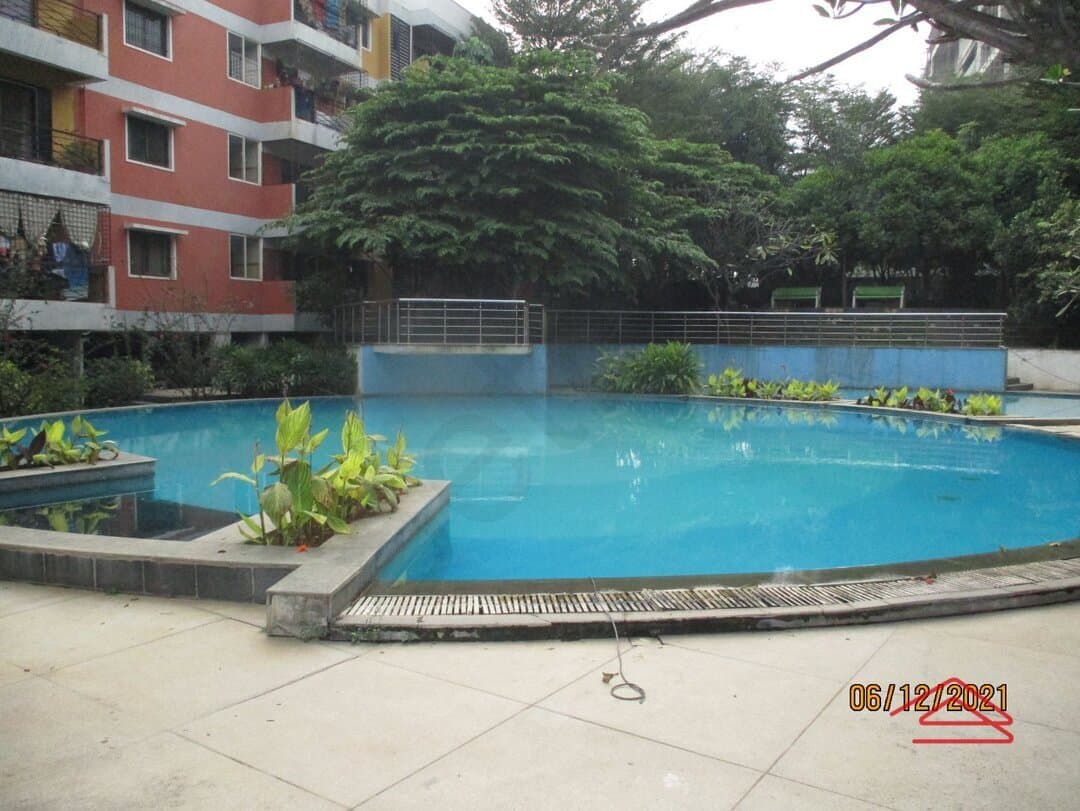 Project: SwimmingPool