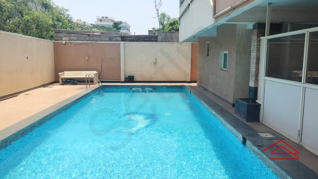 Project: Swimmingpool