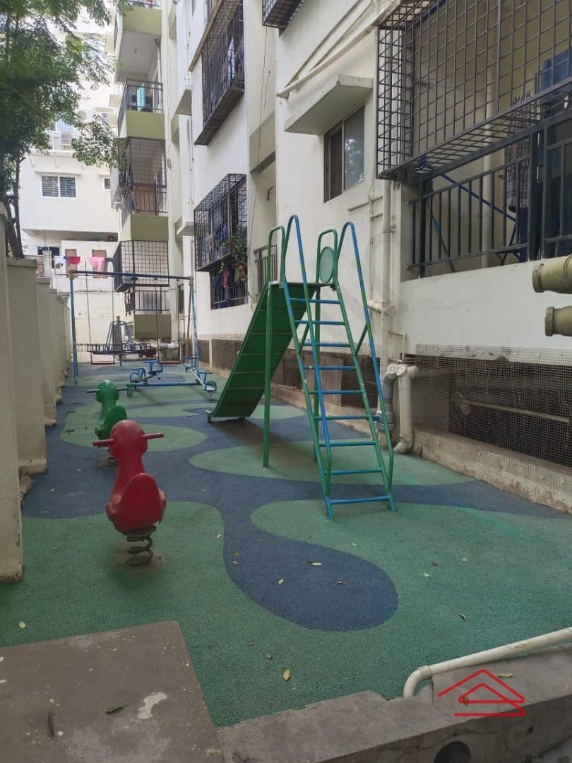 Project: KidsPlayArea