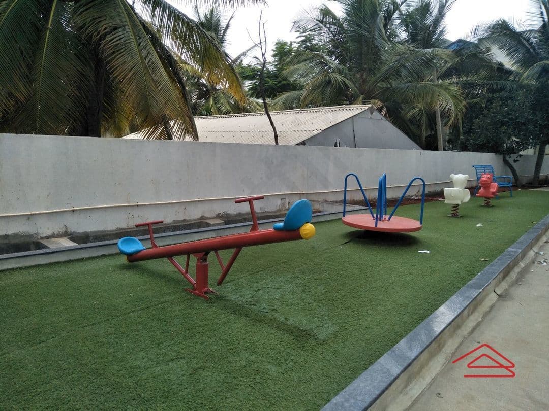 Project: KidsPlayArea