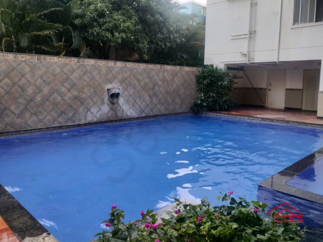 Project: SwimmingPool
