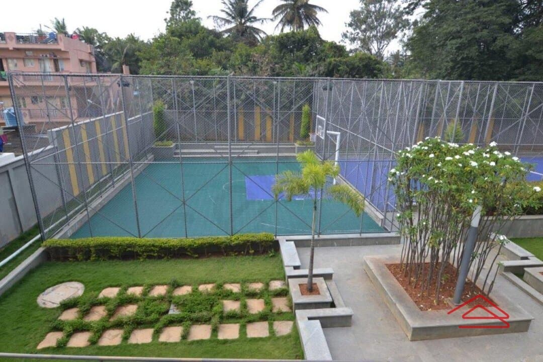 SwimmingPool