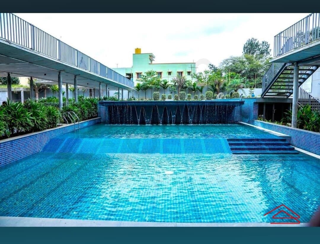 Project: SwimmingPool