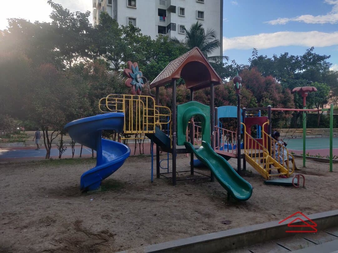 Project: KidsPlayArea