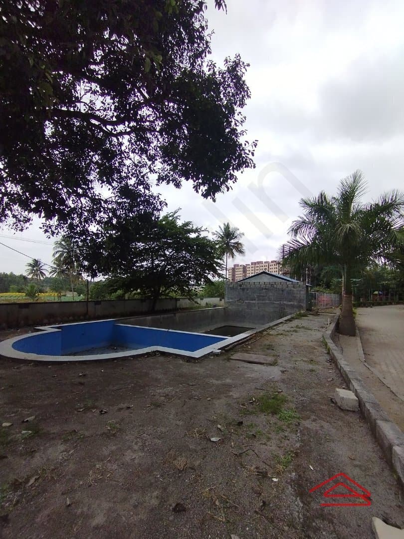 Project: SwimmingPool