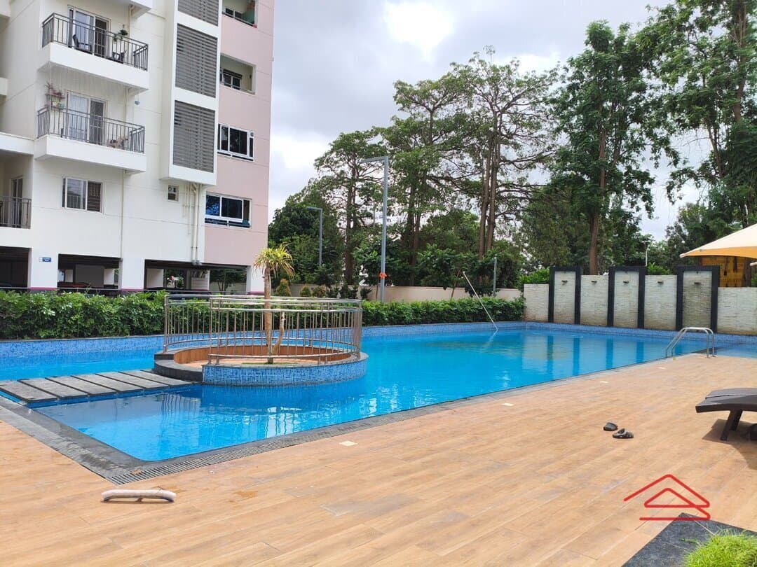 Project: SwimmingPool