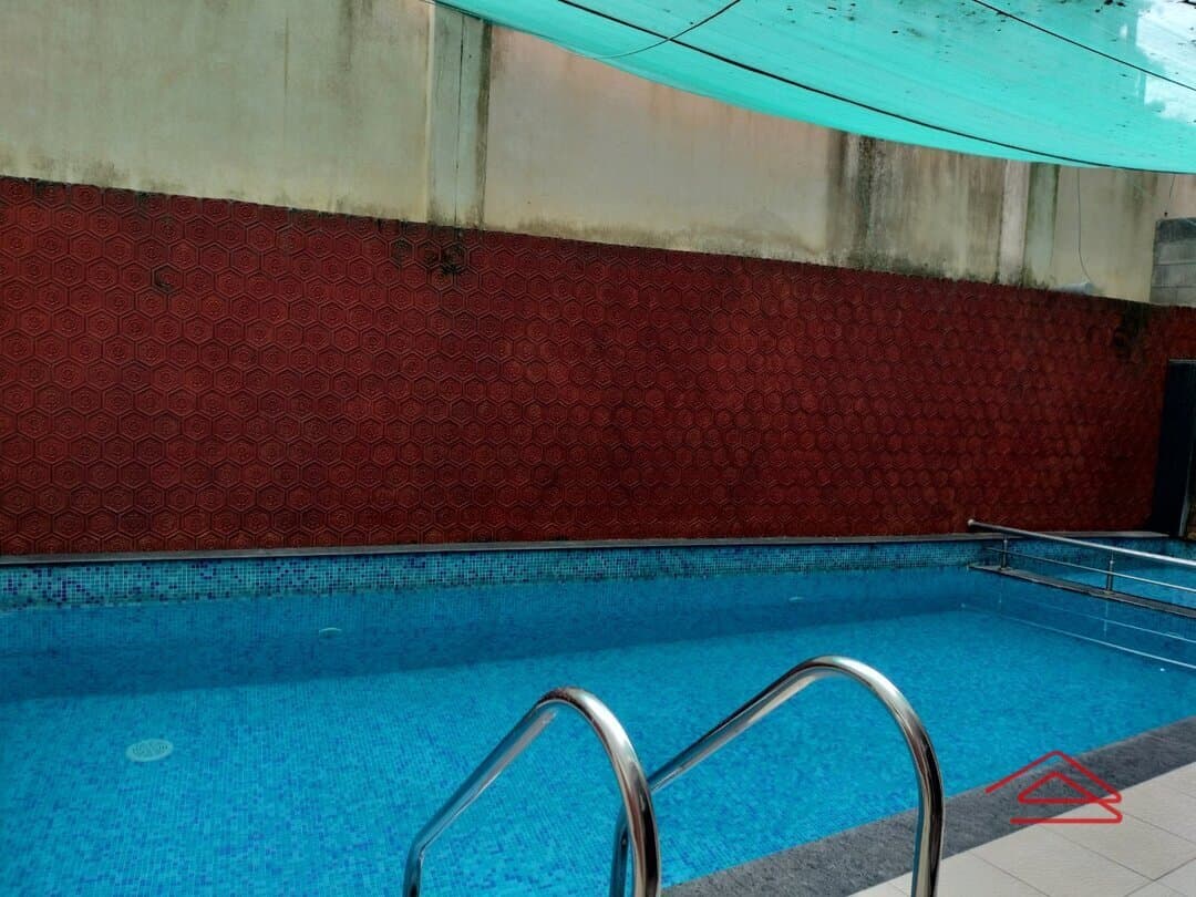 Project: Swimmingpool