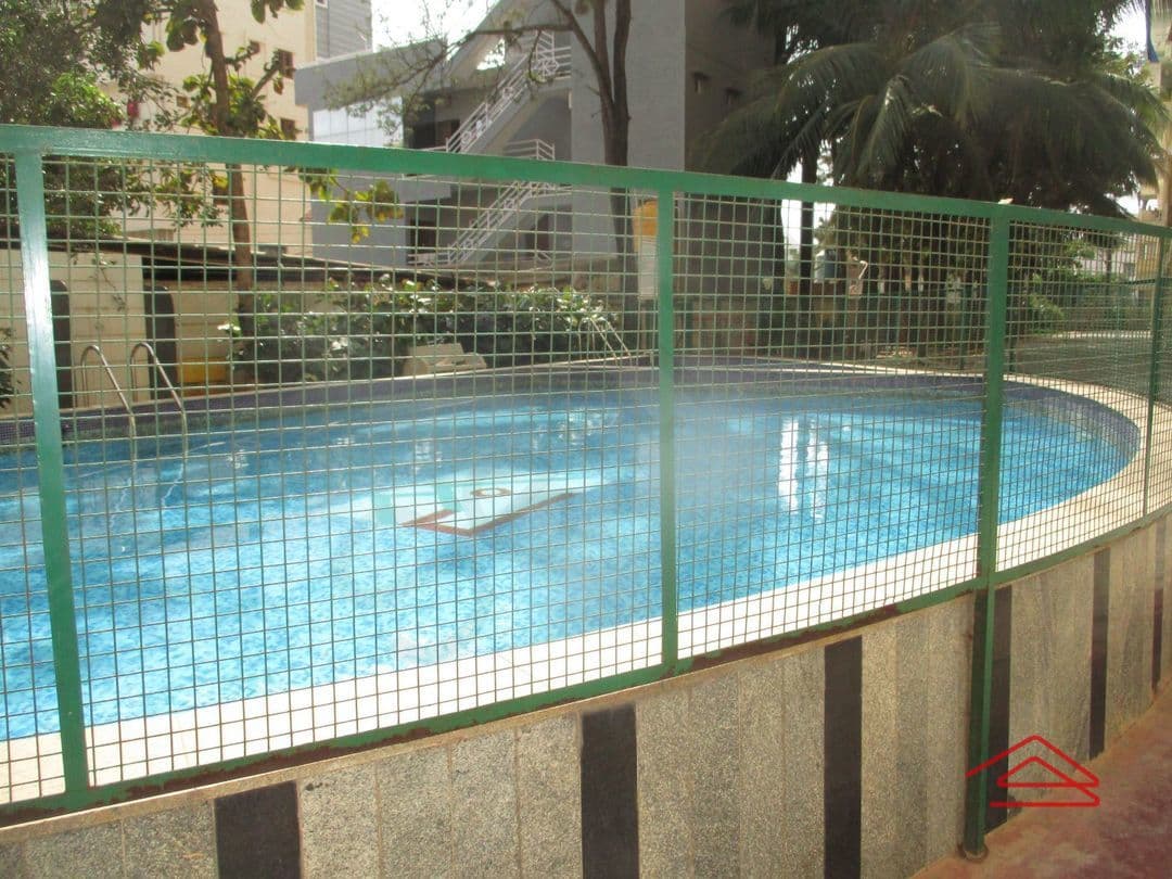 Project: Swimmingpool