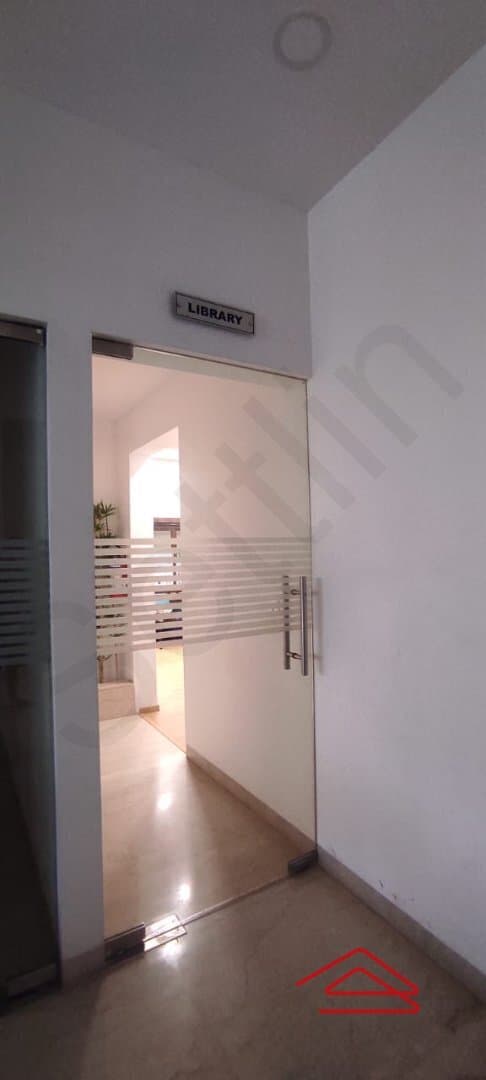 Project: PartyHall