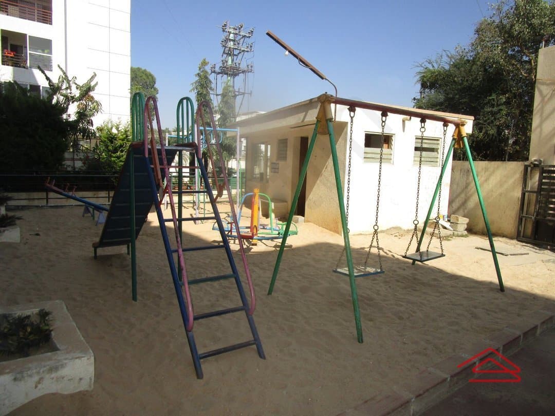 Project: KidsPlayArea