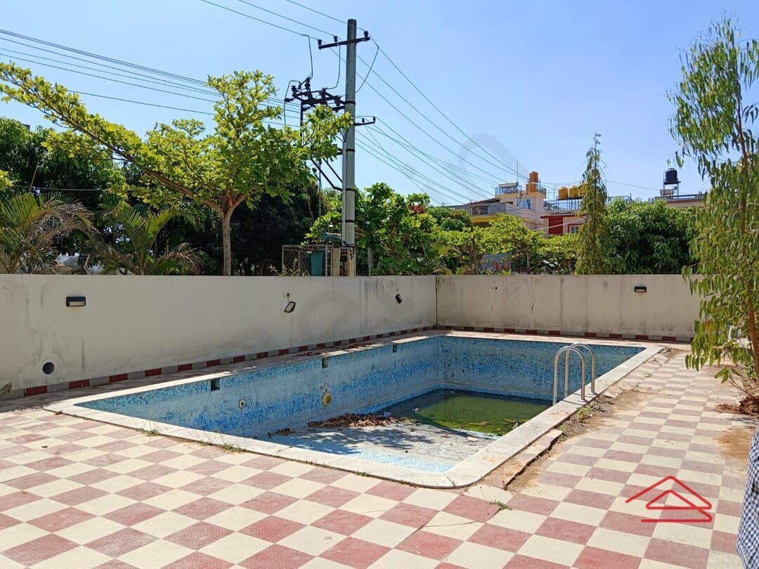 Project: SwimmingPool