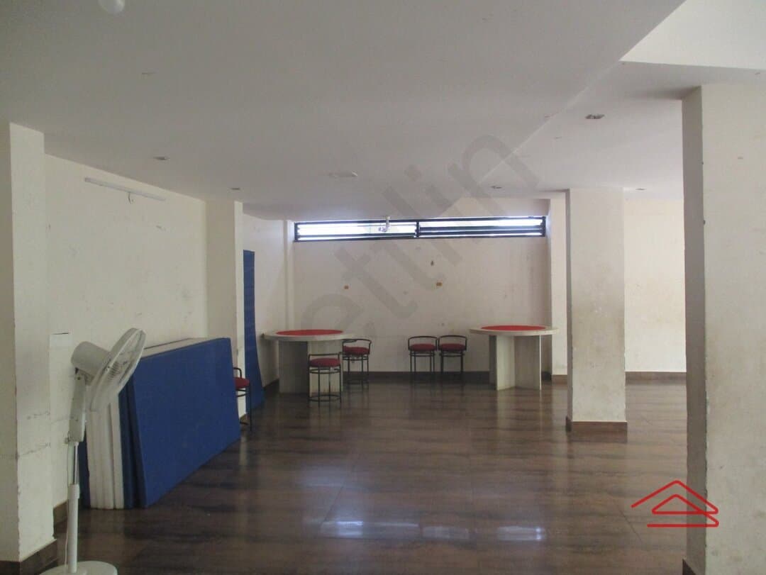 Project: PartyHall