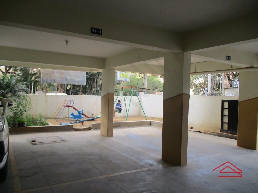 Project: KidsPlayArea