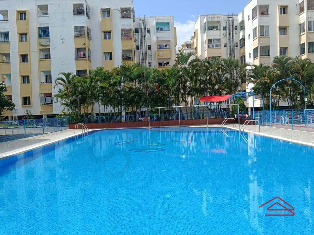 Project: SwimmingPool