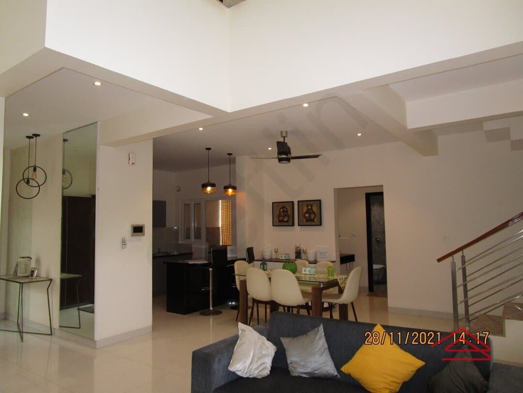 Model Flat Images