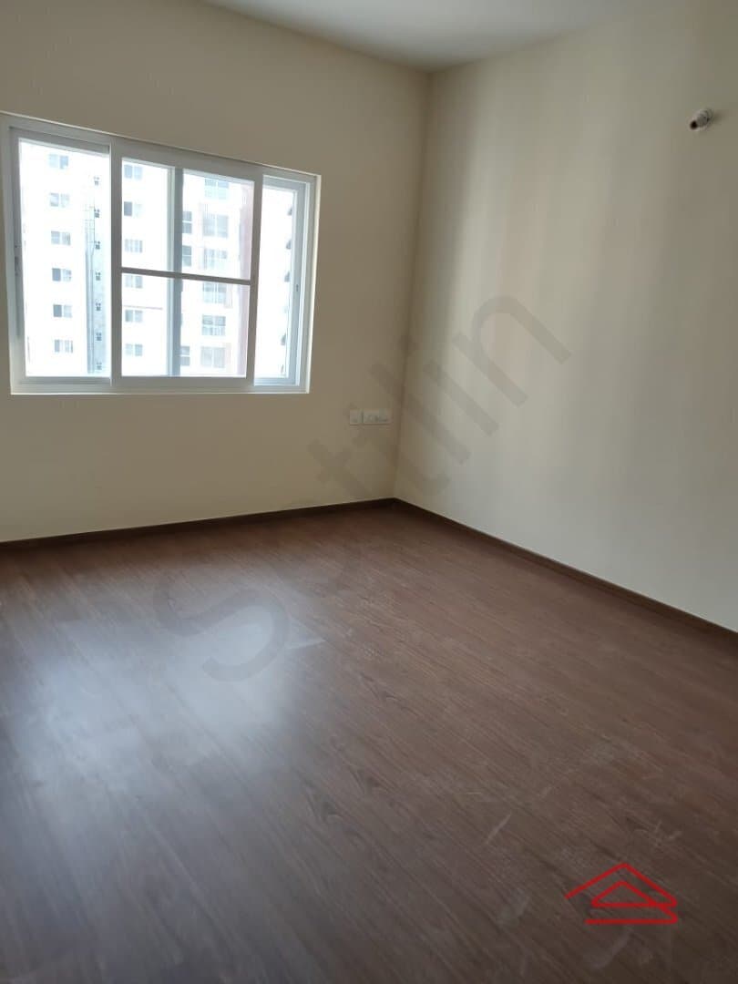 Model Flat Images