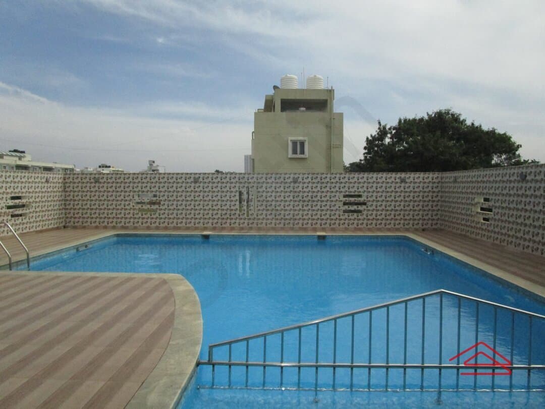 Project: SwimmingPool