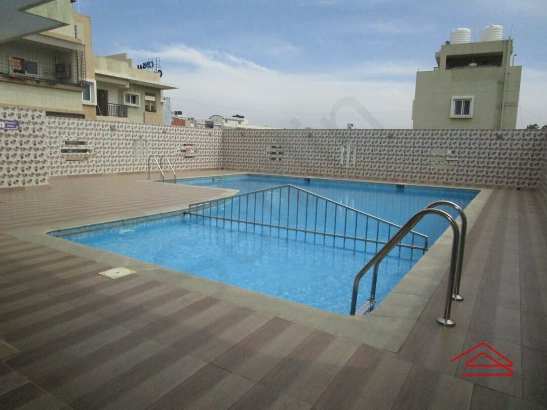 Project: SwimmingPool