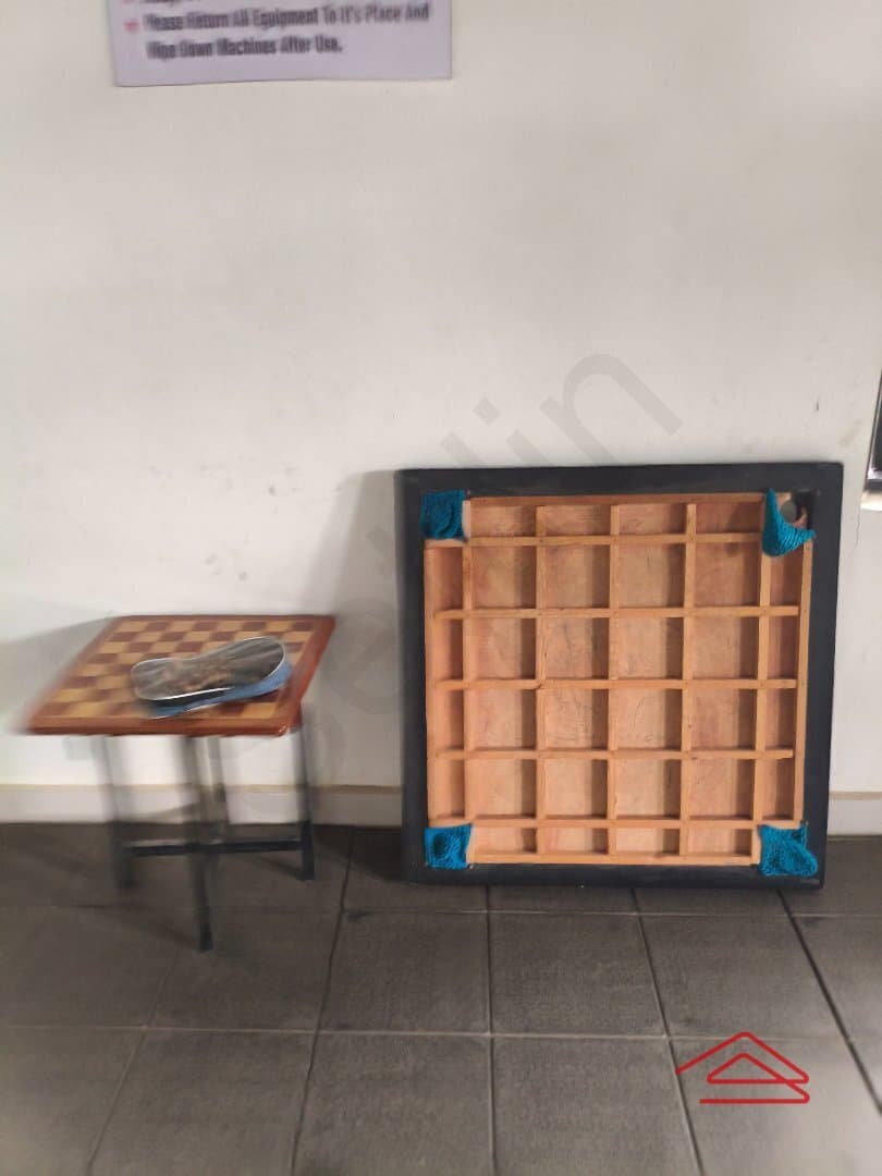 Project: CarromRoom