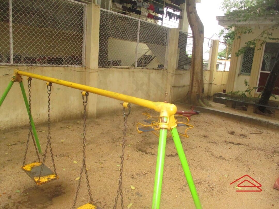 Project: KidsPlayArea