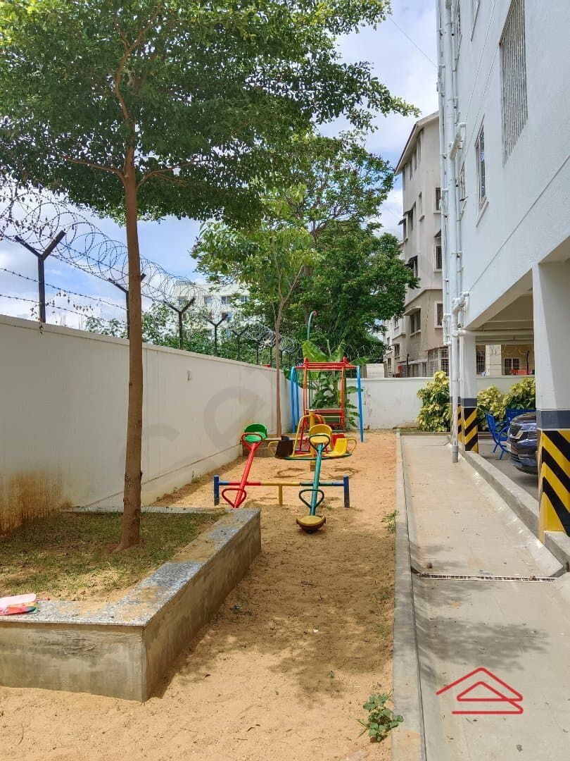 Project: KidsPlayArea