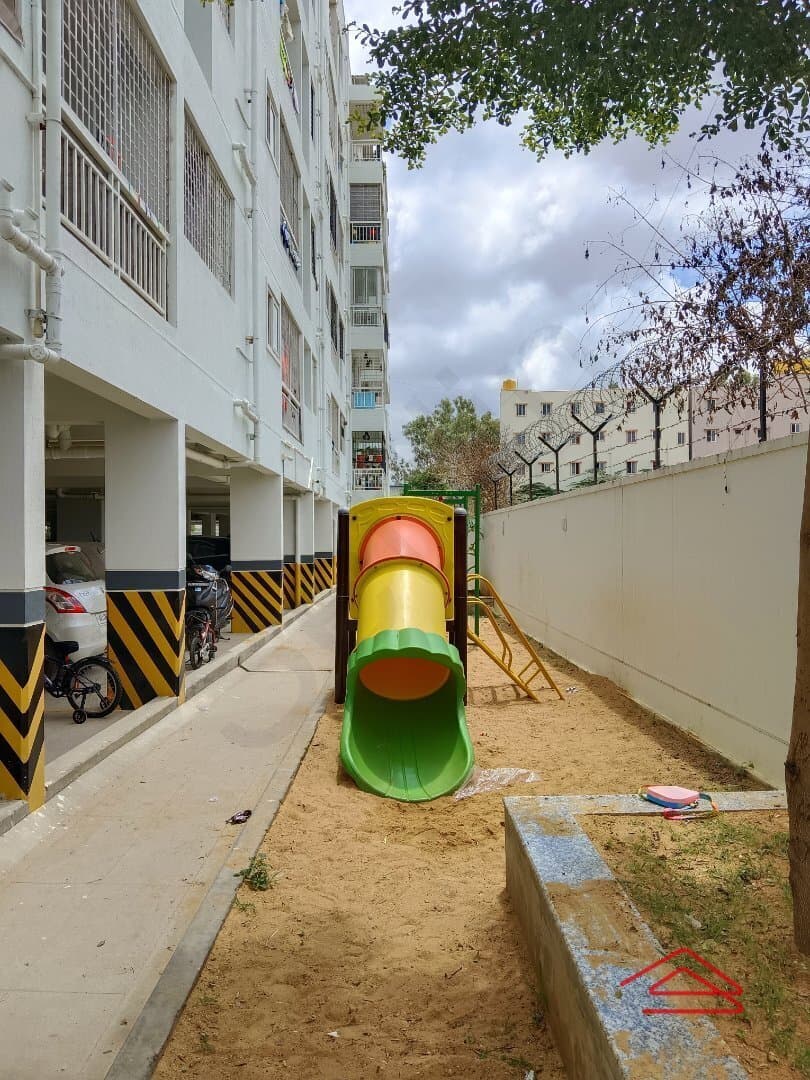 Project: KidsPlayArea