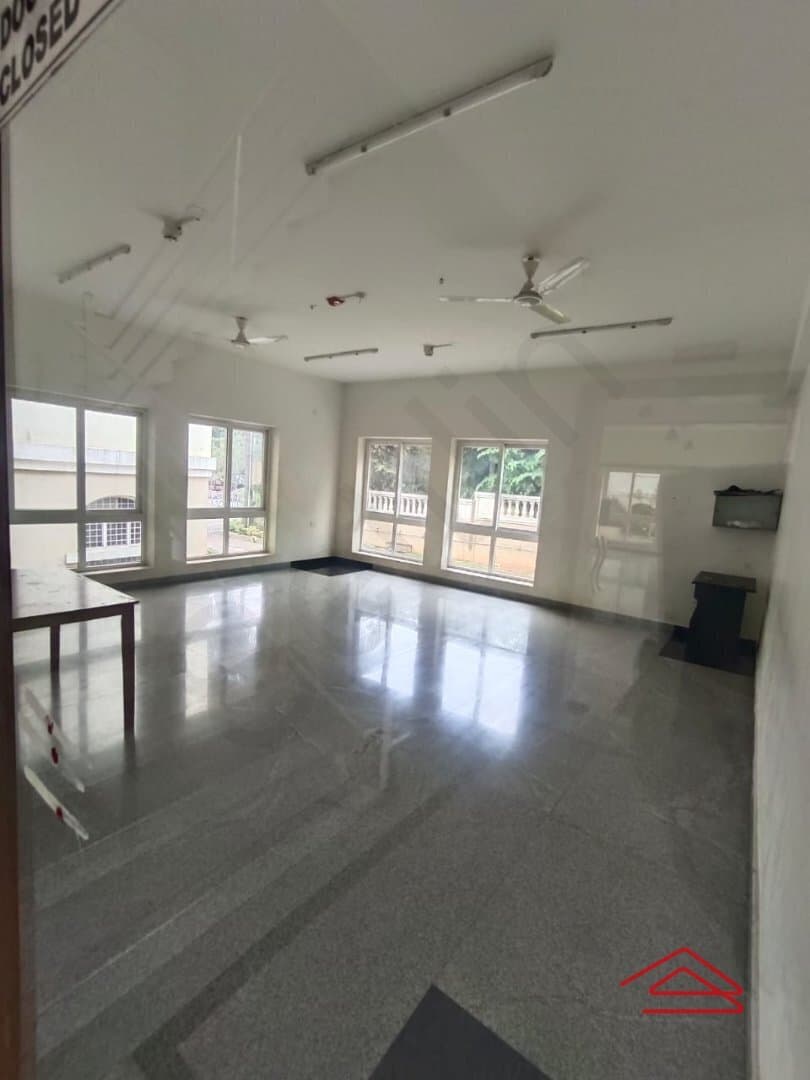 Project: PartyHall