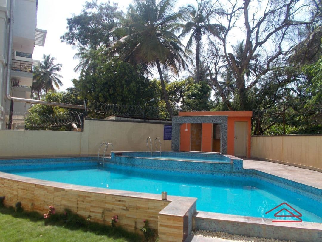 Project: SwimmingPool