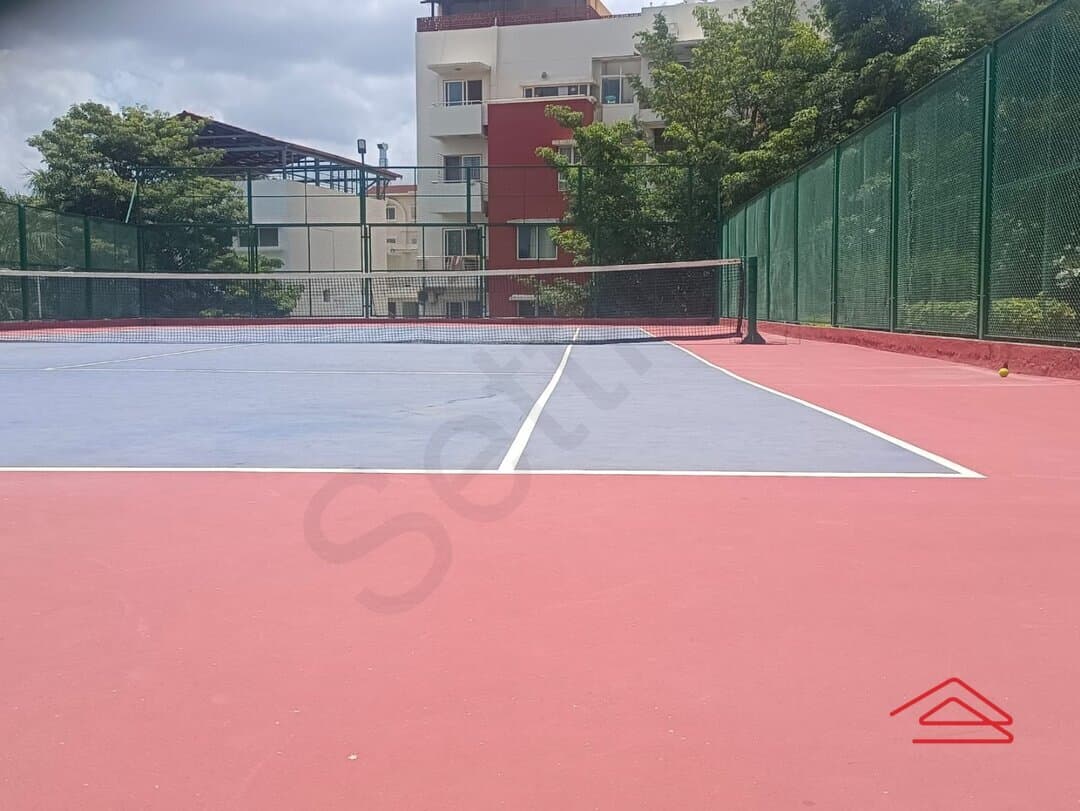 Project: Tenniscourt