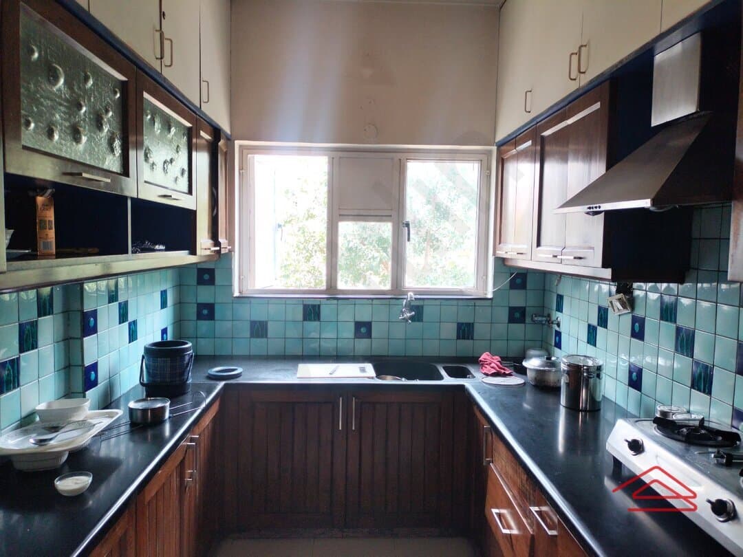 Kitchen 1