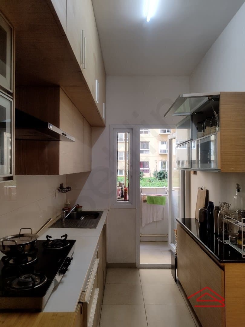 Kitchen 1