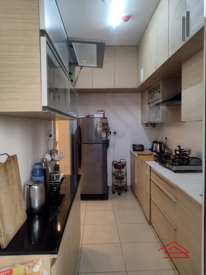 Kitchen 1