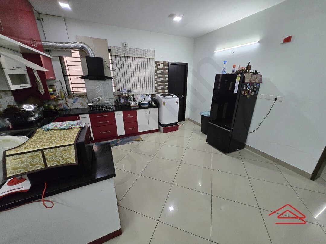 Kitchen 1
