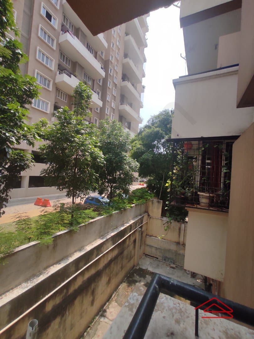 Balcony 2