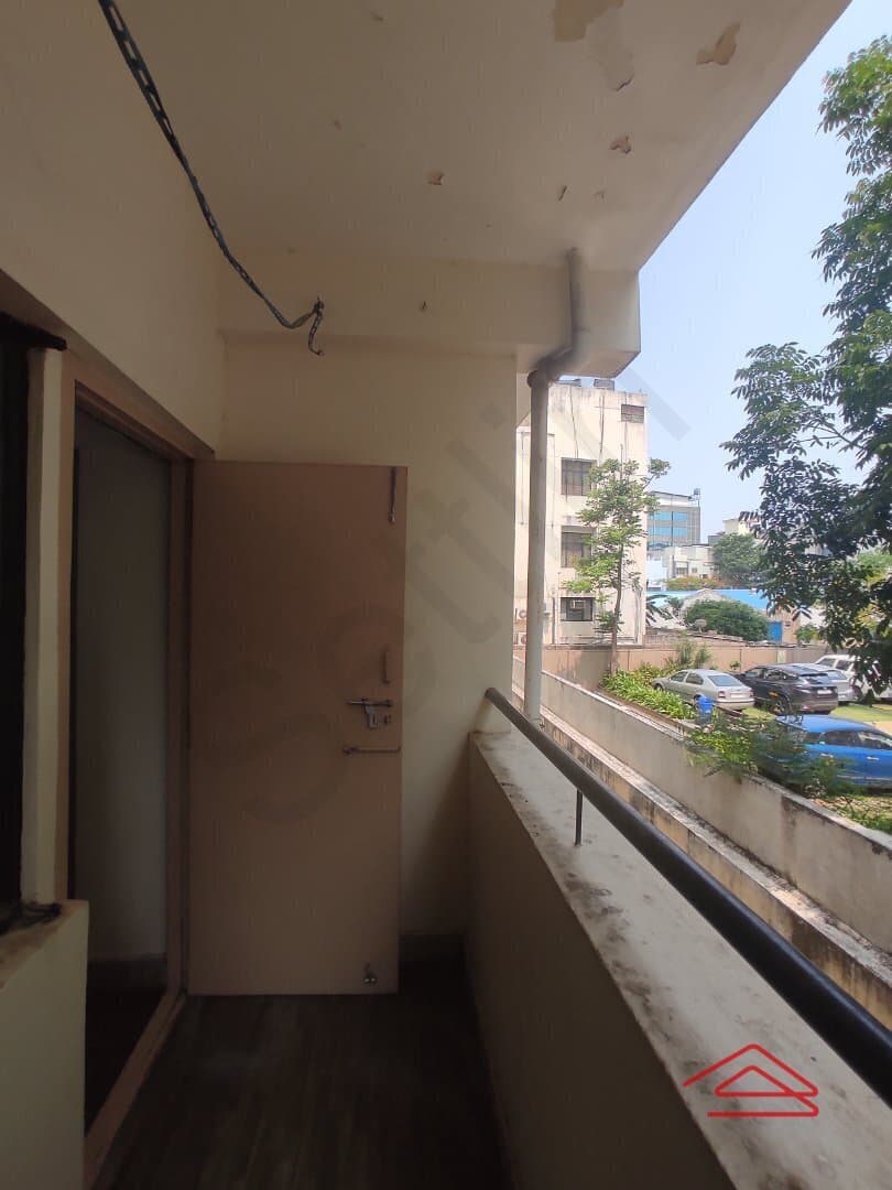 Balcony 2
