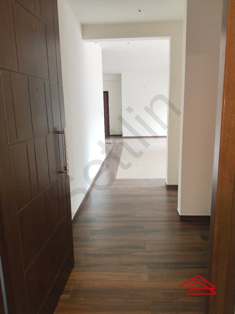 Hall 1