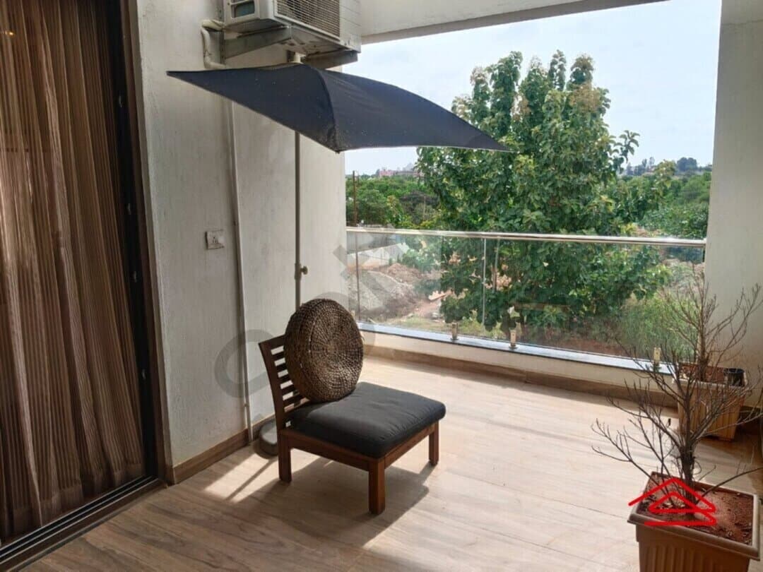 Balcony 1