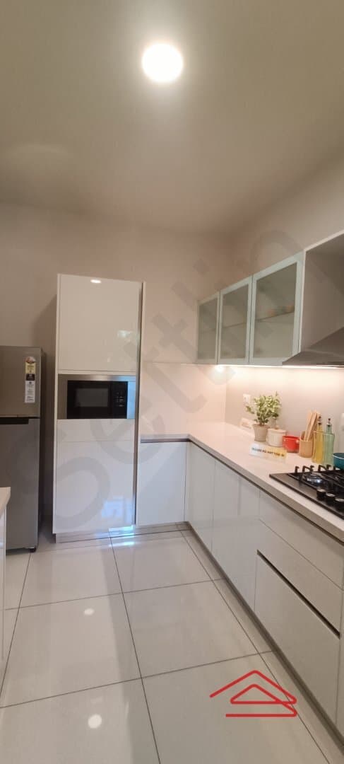 Kitchen 1