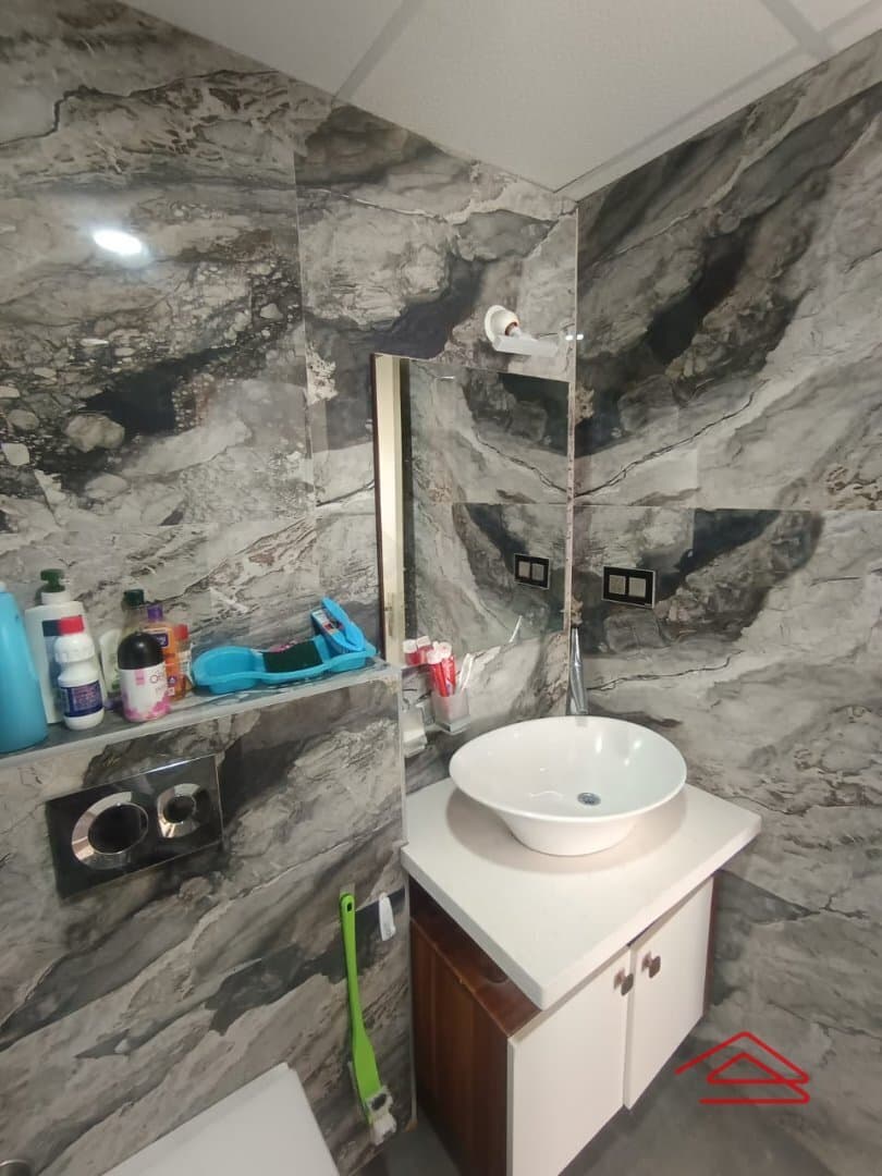 Bathroom 4