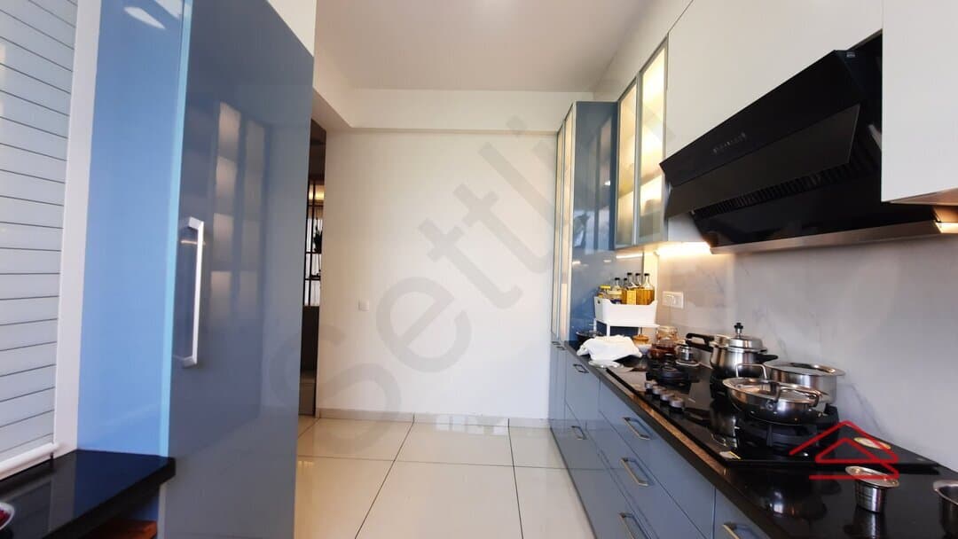 Kitchen 1